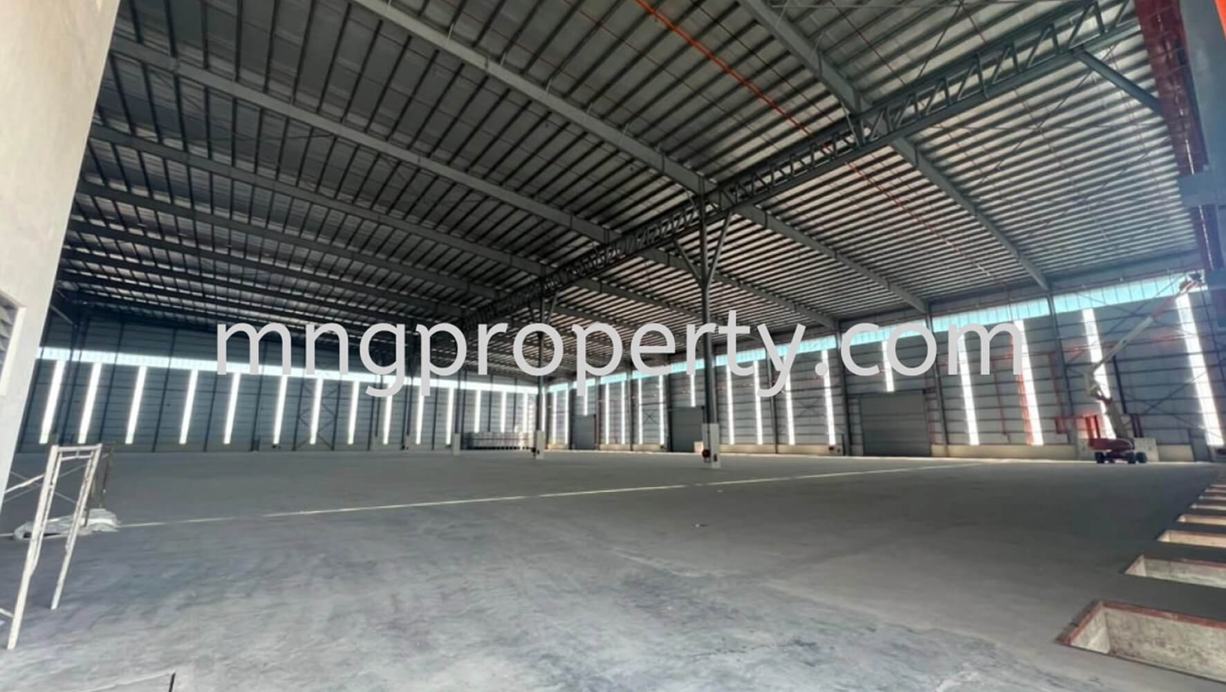 North Port Detached Factory for Rent
